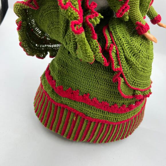 Vintage Scarlet Doll Crochet Dress Green Red Victorian Gown Handmade Barbie - Picture 7 of 10
